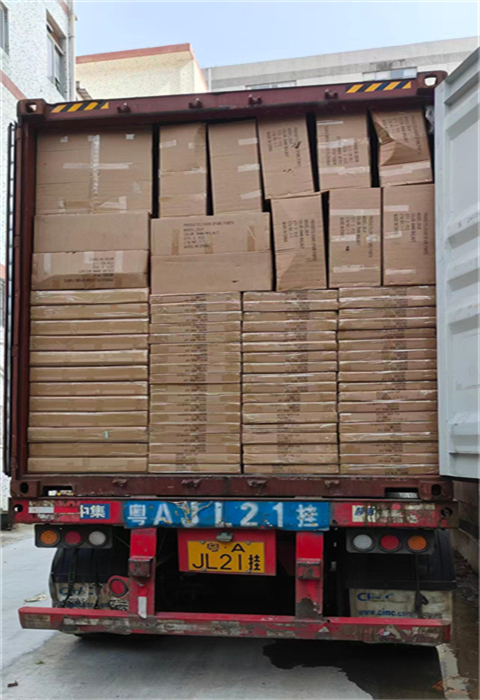 LOADING IN CHINA ON 3.12 2025 (2)