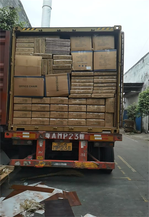 LOADING IN CHINA 20251231 (3)